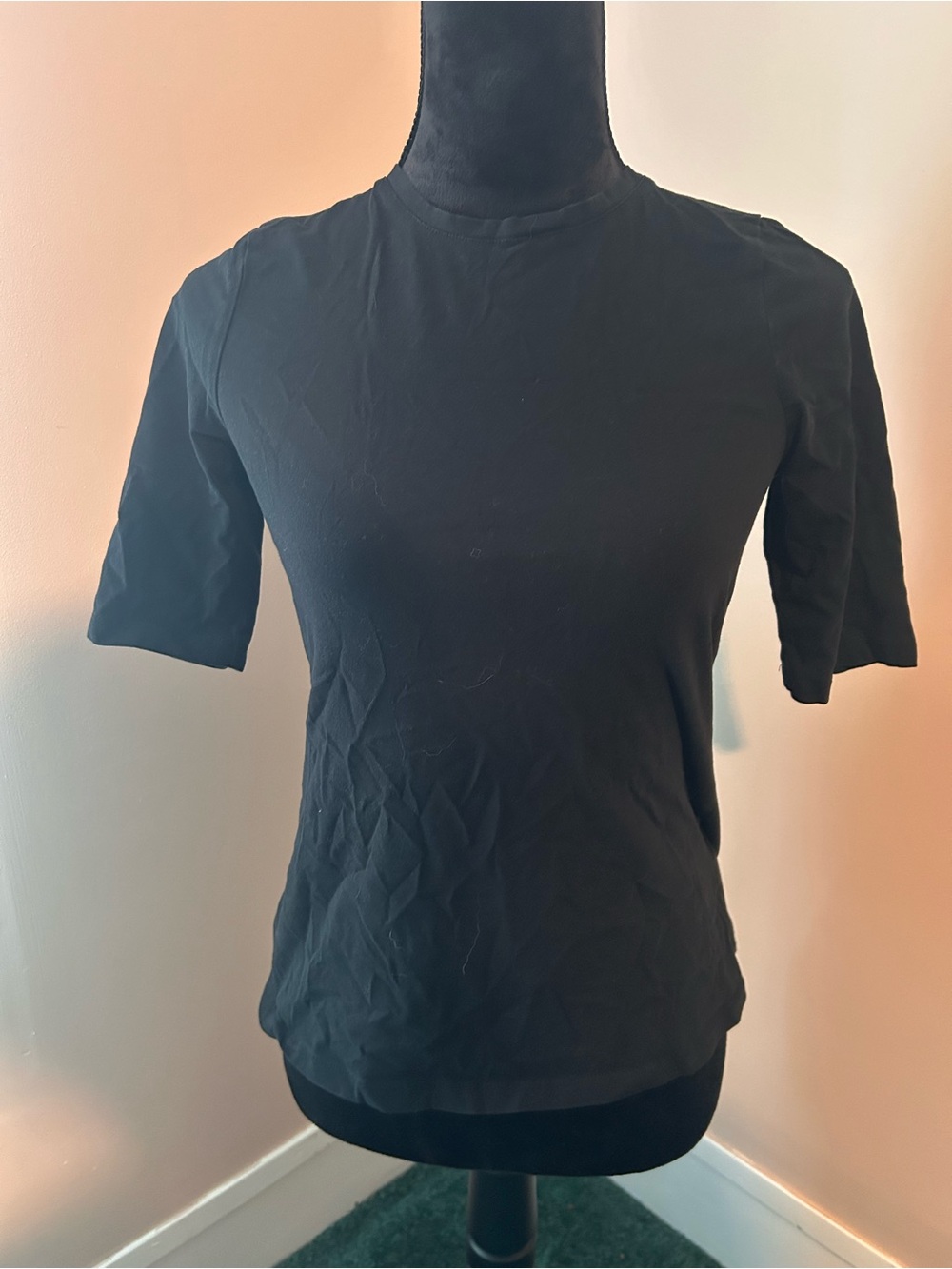 Who What Wear Black Short-Sleeve Crewneck Tee